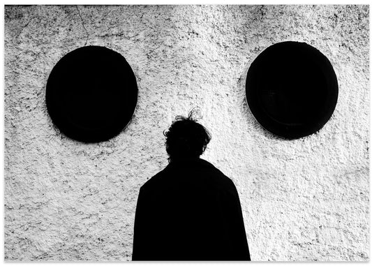 Dark Figure Circles