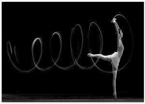 Dynamic Ballet Light Trails
