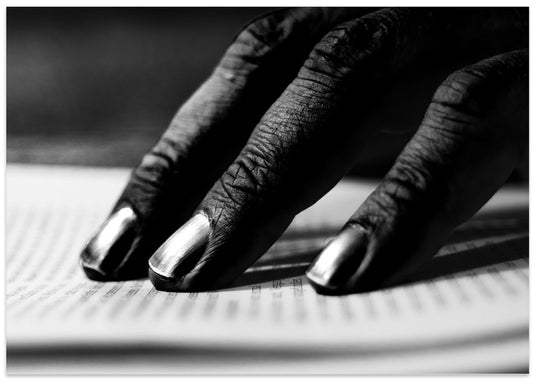 Elegant Hand Reading