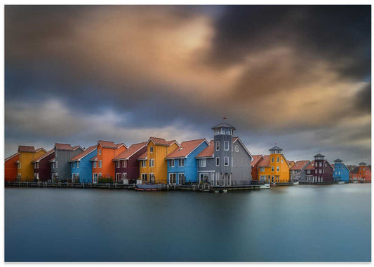 Vibrant Waterfront Homes