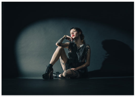 Elegant Grunge Gaze