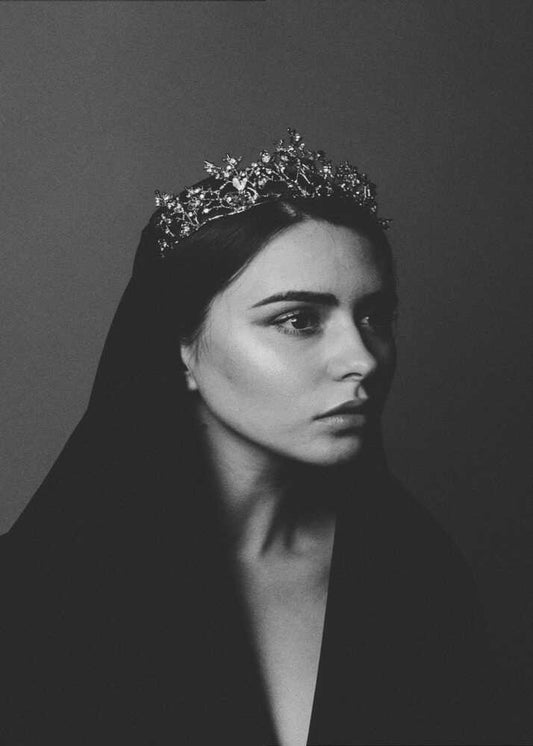 Mysterious Crowned Beauty